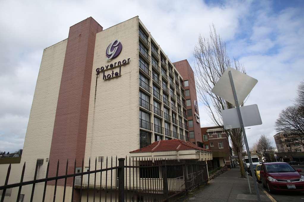 Red Lion Inn & Suites Olympia, Governor Hotel Exterior photo